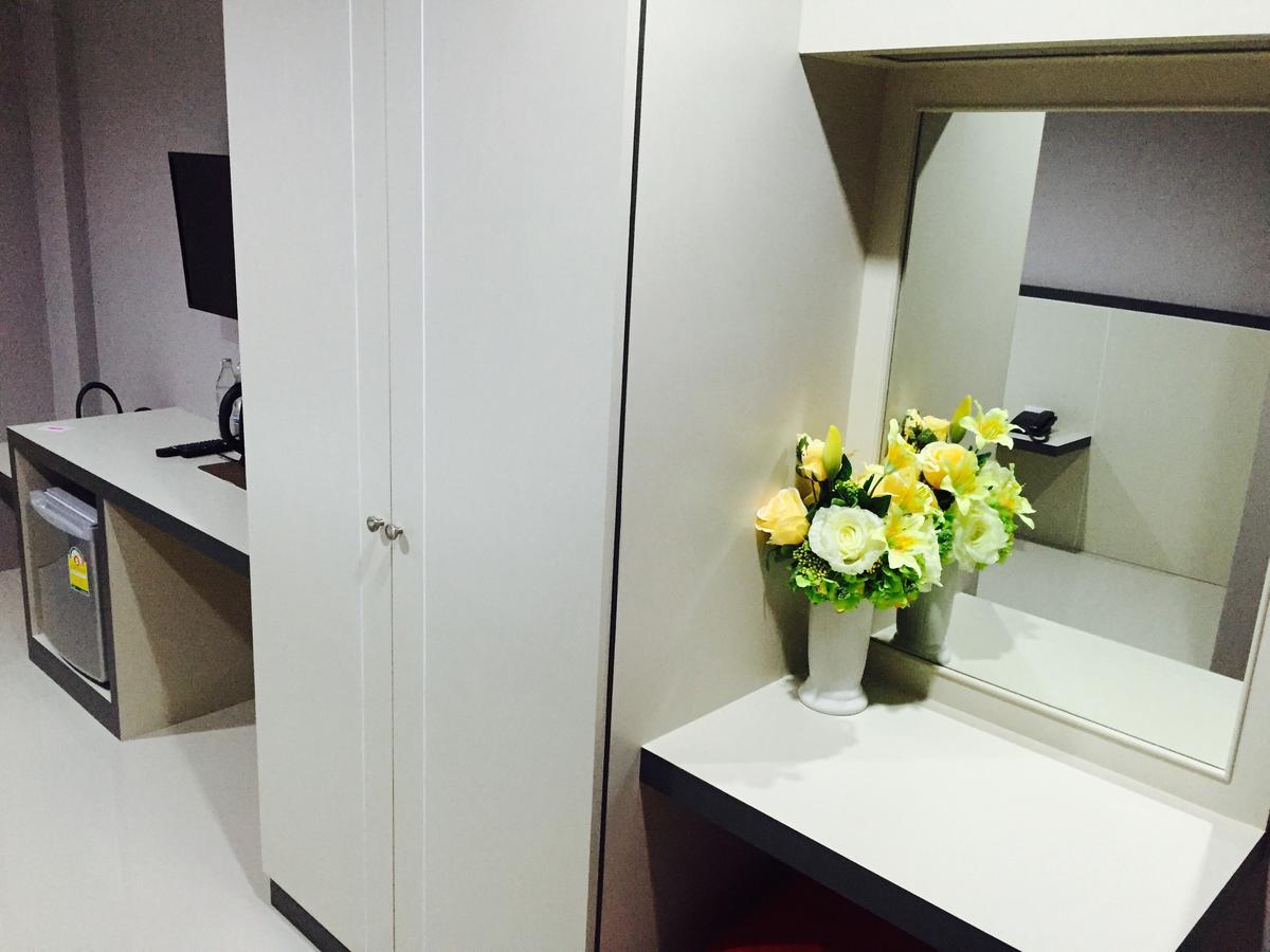 Avenue Residence Nakhon Si Thammarat Exterior foto
